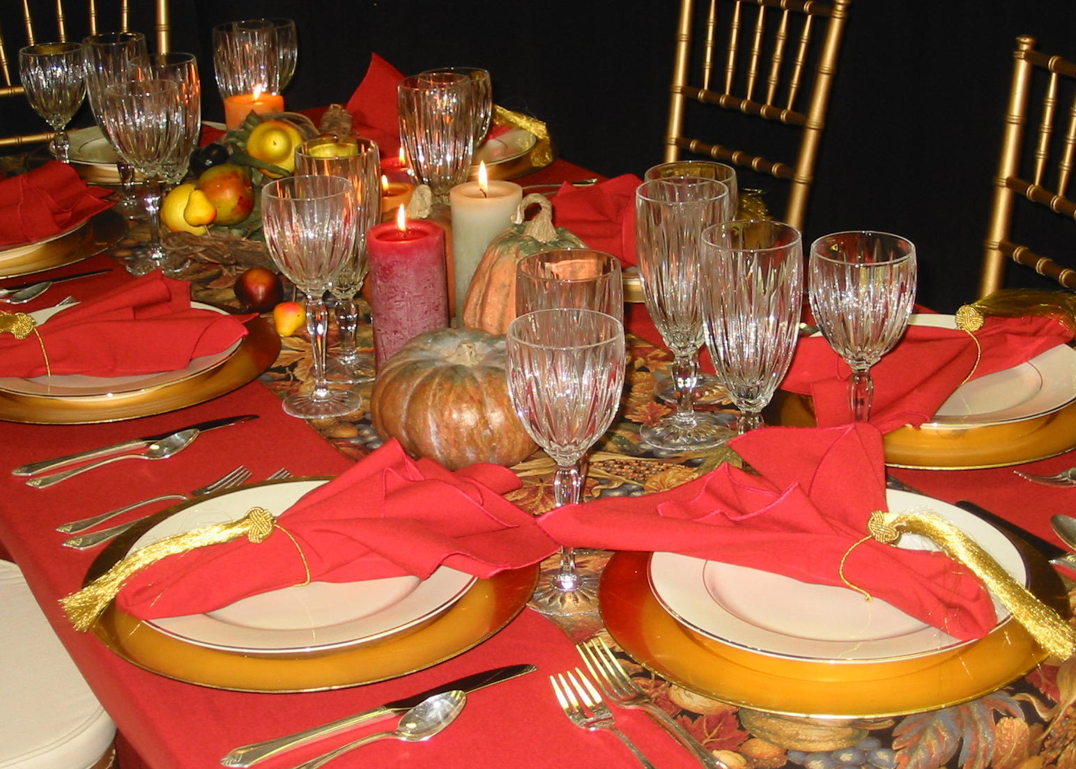 Thanksgiving Table Decorating Ideas