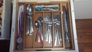 Expandable Bambook Silverware Organizer