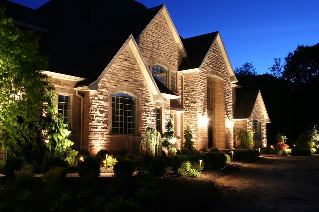 outdoor lighting on home